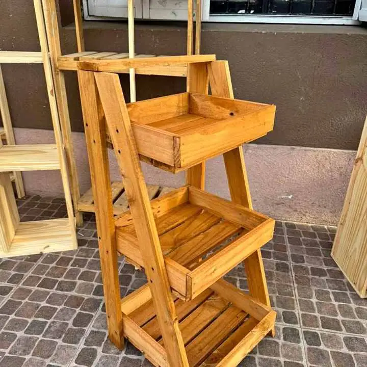 Exhibidor pintado