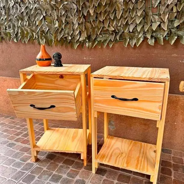Mesitas de luz con cajon