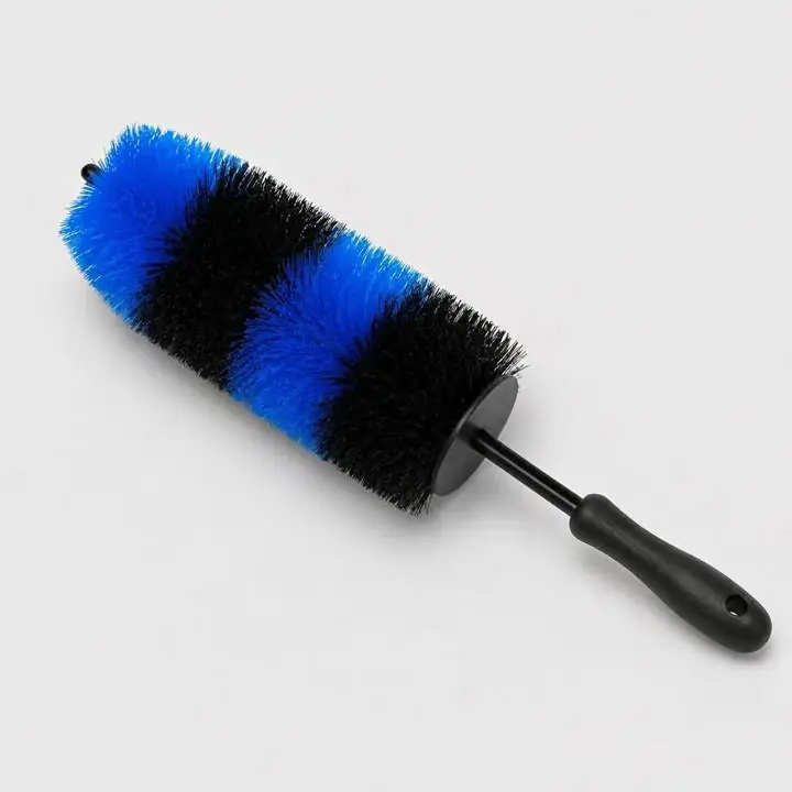 Cepillo para limpieza de llantas flexible tamaño XL auto care