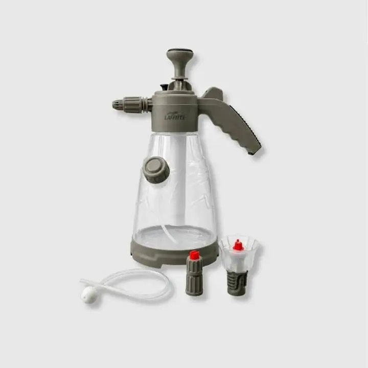 Pulverizador espumero 2.6LTS con carga lateral y valvula 360 laffitte