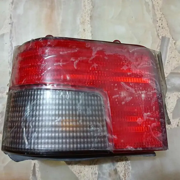 Faro trasero izquierdo Peugeot 205 AXO