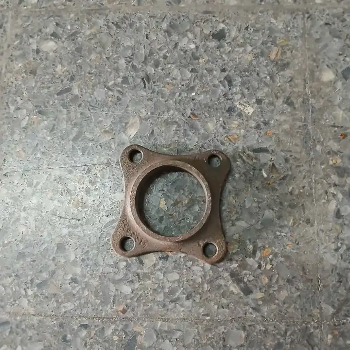 Tapa maza trasera fiat 133