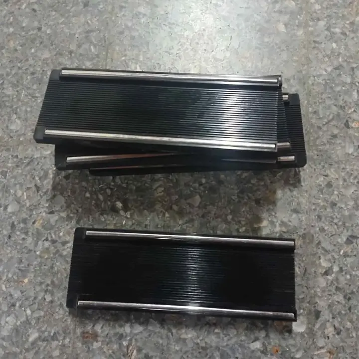 Moldura de cola Fiat 125 S/SL