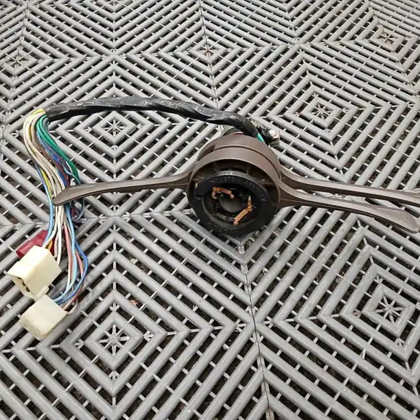 Llave comando de luces Vuaram marron fiat 147