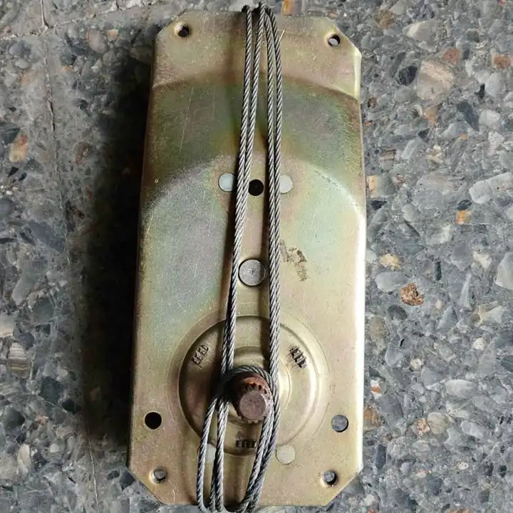Maquina levanta vidrio frate fiat 125/1500/1600 coupe