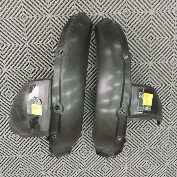 Juego guardaplast delanteros renault clio
