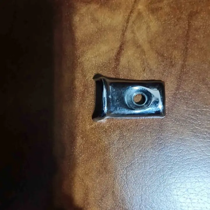 Embellecedor puntera agarradera techo cromada fiat 1500