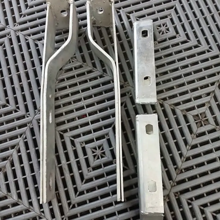 Juego soportes delantero y trasero paragolpe fiat 128 europa