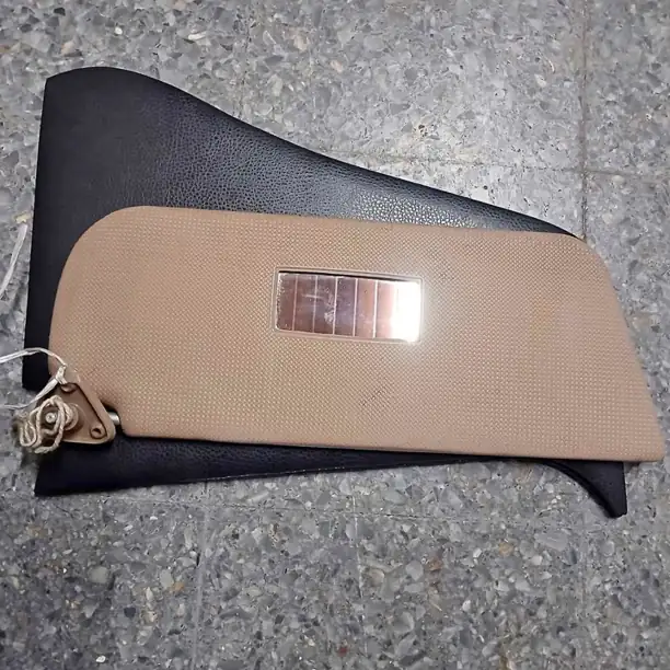 Parasol derecho marron fiat 147