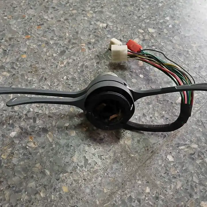 Llave Comando de luces Vuaram gris fiat 128 super europa