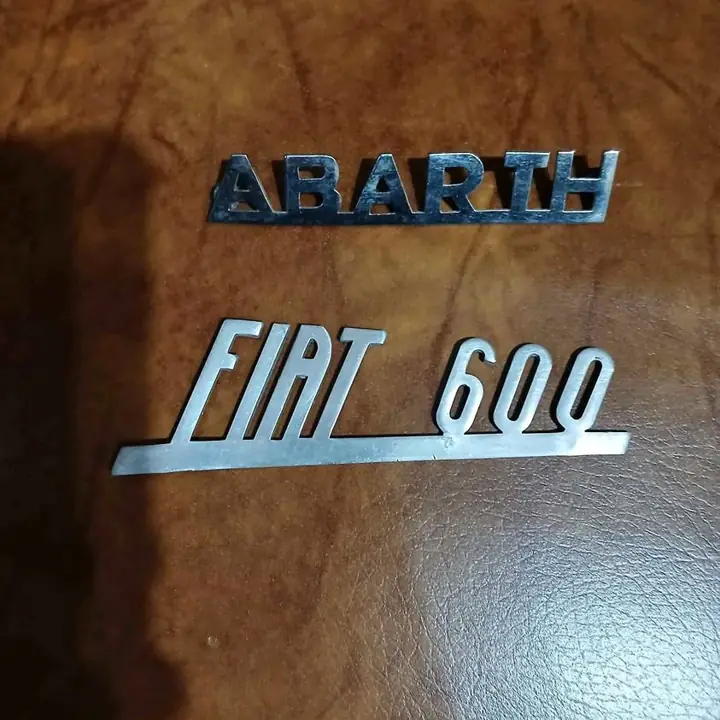 Insignia fiat 600 abarth