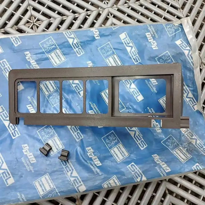 Frente marron porta reloj y teclas fiat 128 super europa