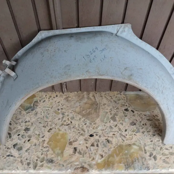 Pasarueda trasero derecho exterior fiat 128