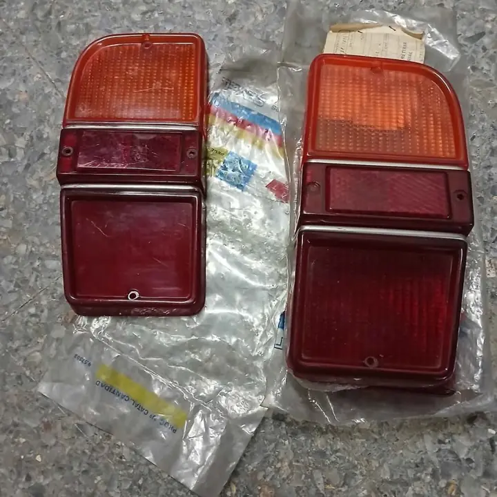 Juego acrílicos traseros fiat 128 rural