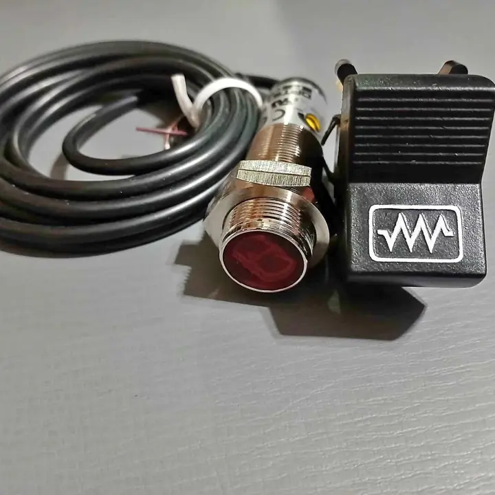 Tecla Elod luneta termica con testigo Fiat 128 Europa iava