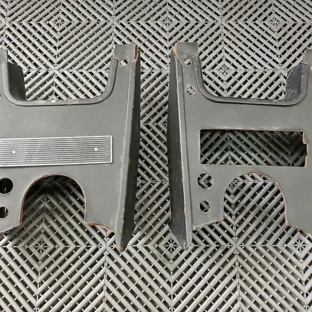 Consola fiat 1500 coupe ( para radio o ciega)