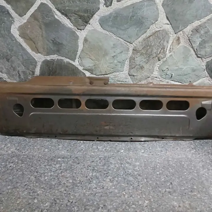 Reparación frente fiat 128 europa