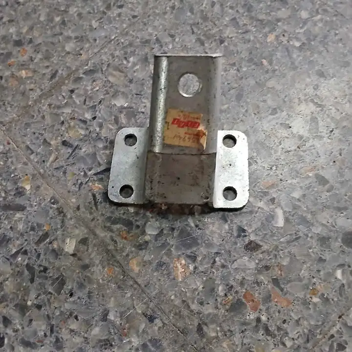 Soporte motor derecho fiat 125
