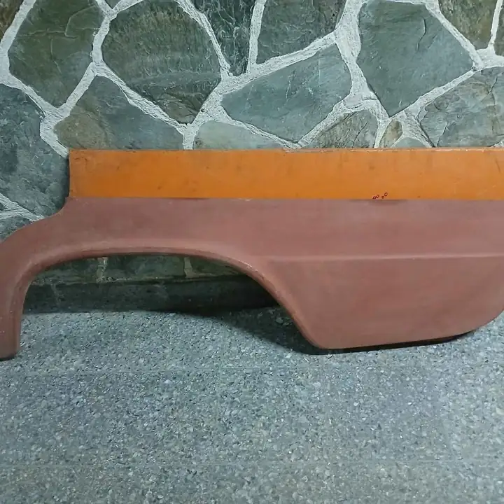 Reparación guardabarro trasero izquierdo fiat 125/1600