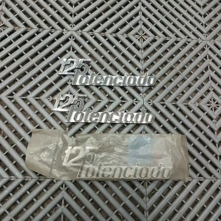Insignia fiat 125 potenciado