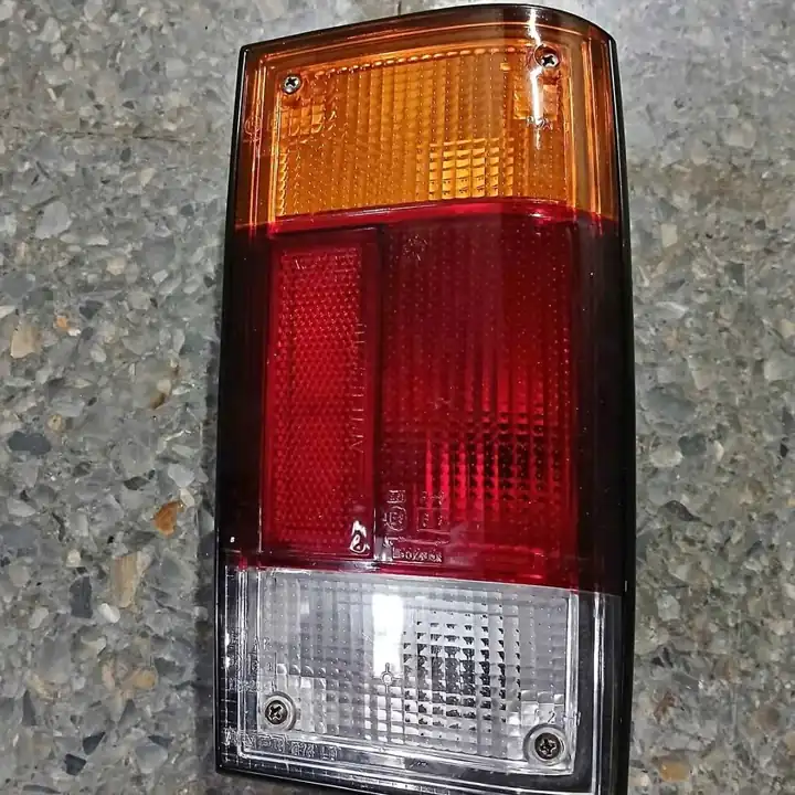 Faro trasero derecho Arteb Fiat Fiorino pick up