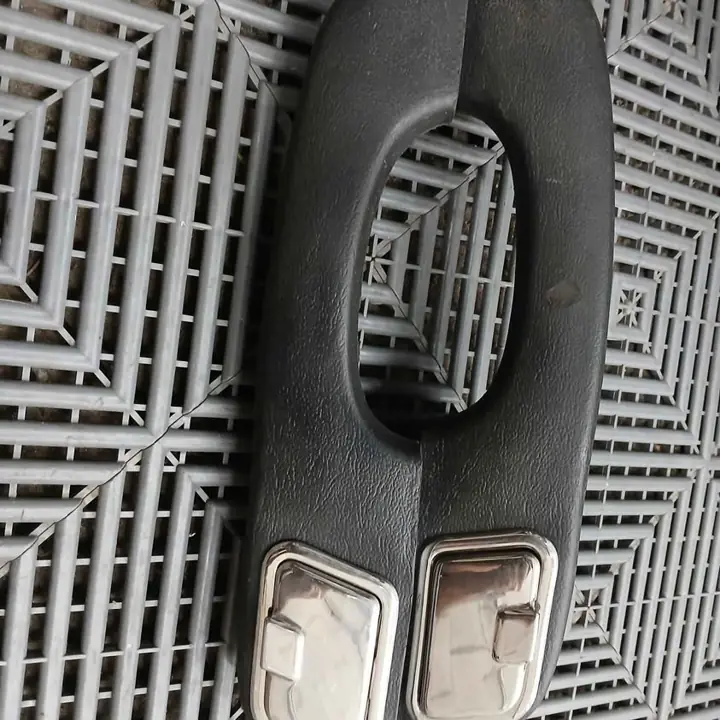 Juego Apoya brazos traseros con cenicero fiat 125/1600
