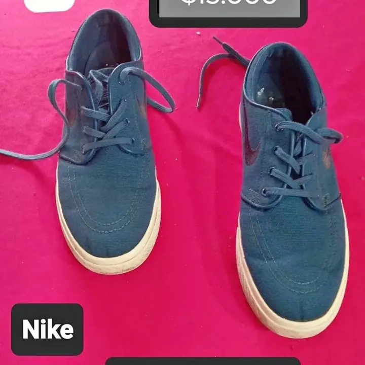 Zapatillas nike 37/38 us 7. Plantilla 25cm