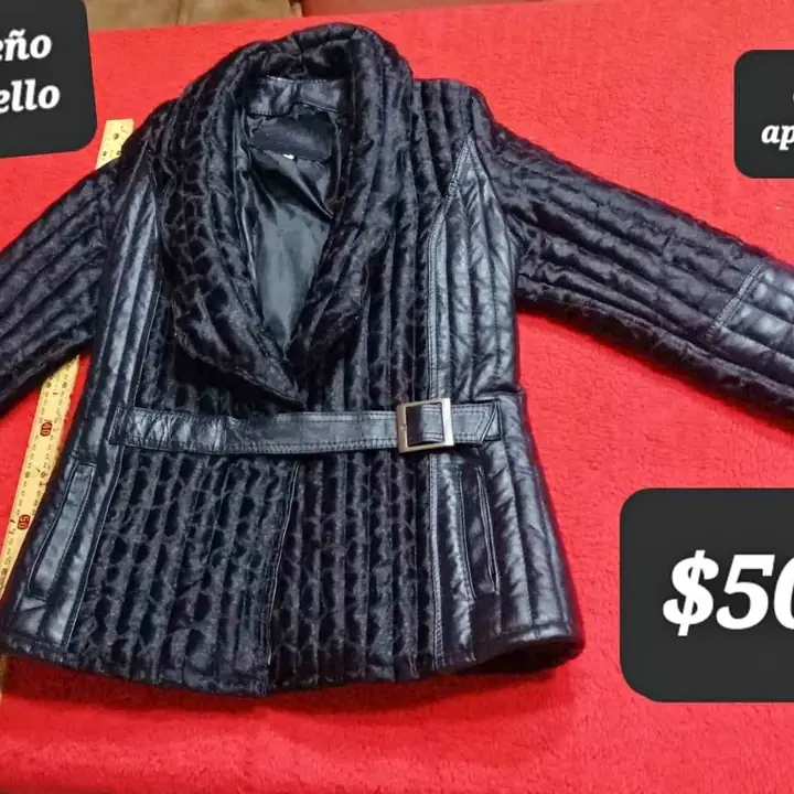 Campera parka. Dama. Talle L. Raffaello