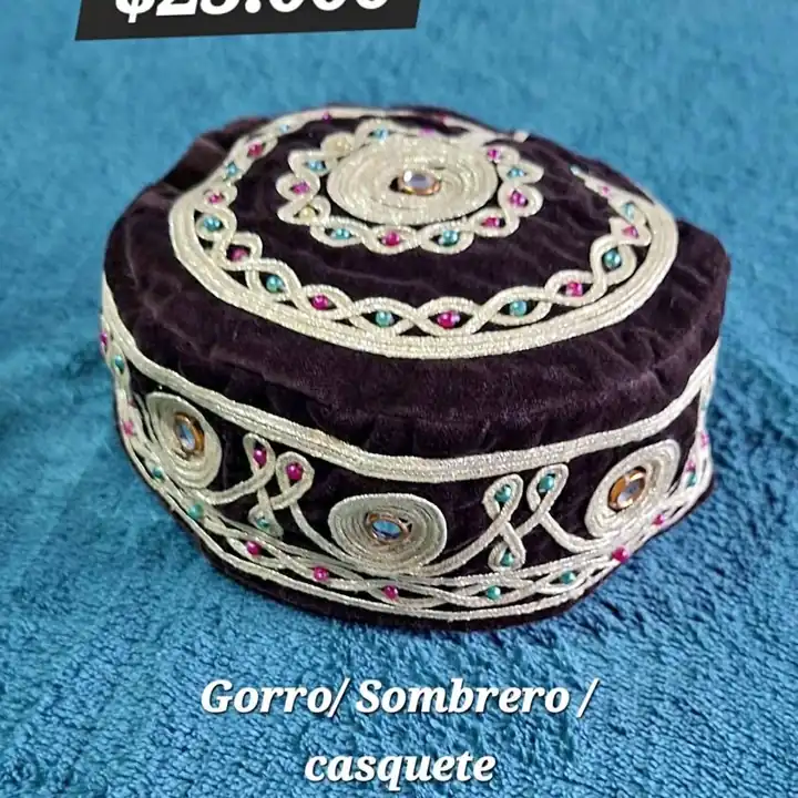 Kufi.Gorro Sombrero casquete Arabe Turco Judio de Terciopelo bordado