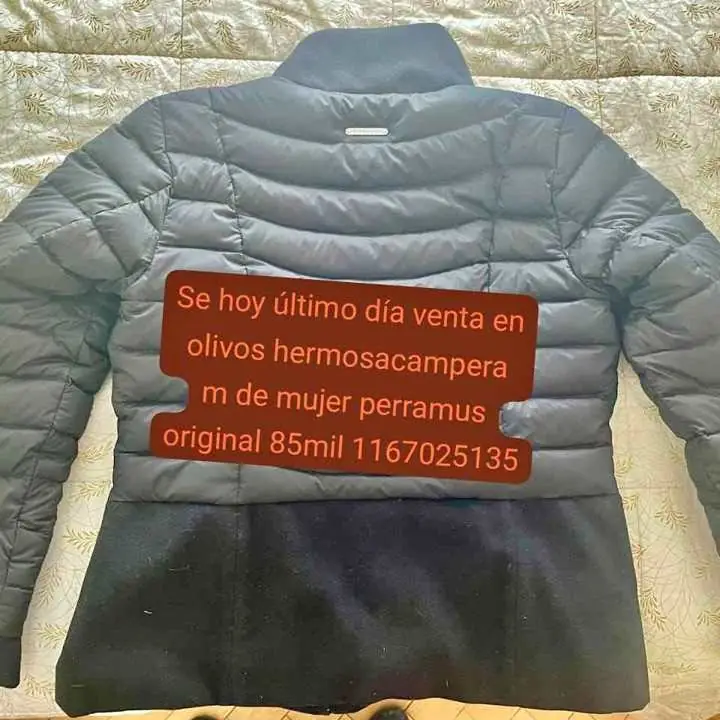 Se vahoy hermoosa campera de mujer m perramus como nueva