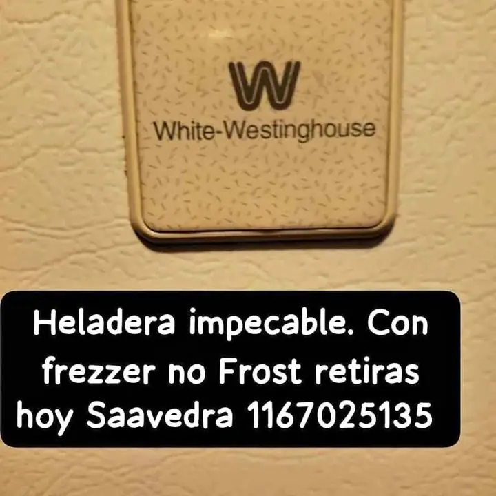 Se va hoy heladera con frezzer no frost westintihouse impecable retiras en Saavedra