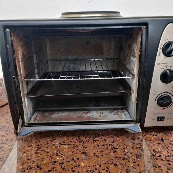 Horno eléctrico winck ( no funciona hirnalka arriba ) retira CABA