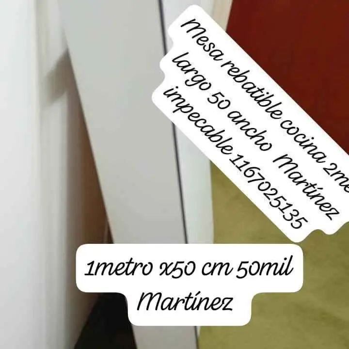 Mesa plegable 1metro x0.50 se retira en Martínez impecable!