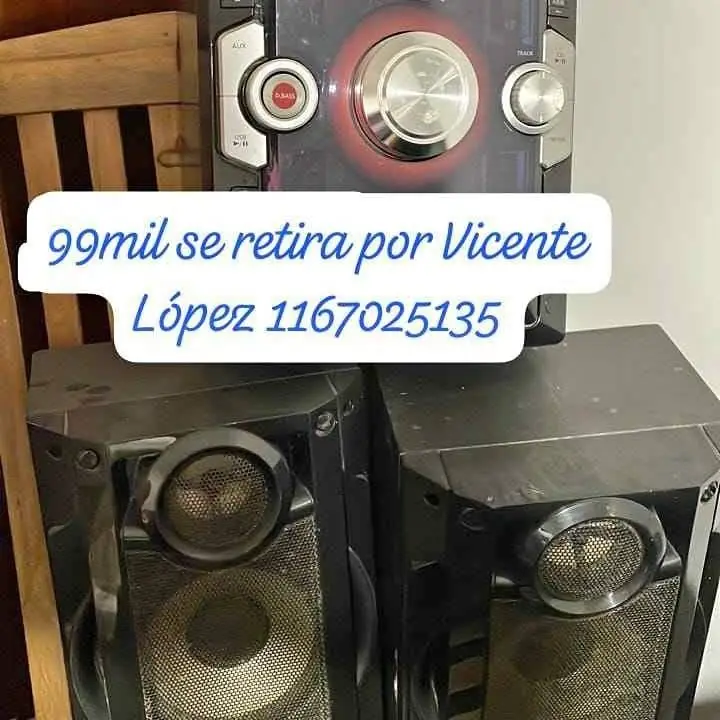 Se liquida equipo audio parlantes Vicente López