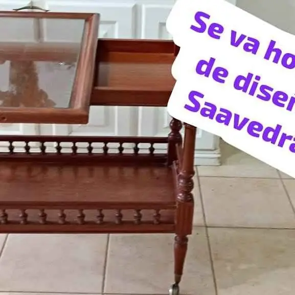 Se va hermosa mesa vi tage diseño se retira en Saavedra últimos días de venta