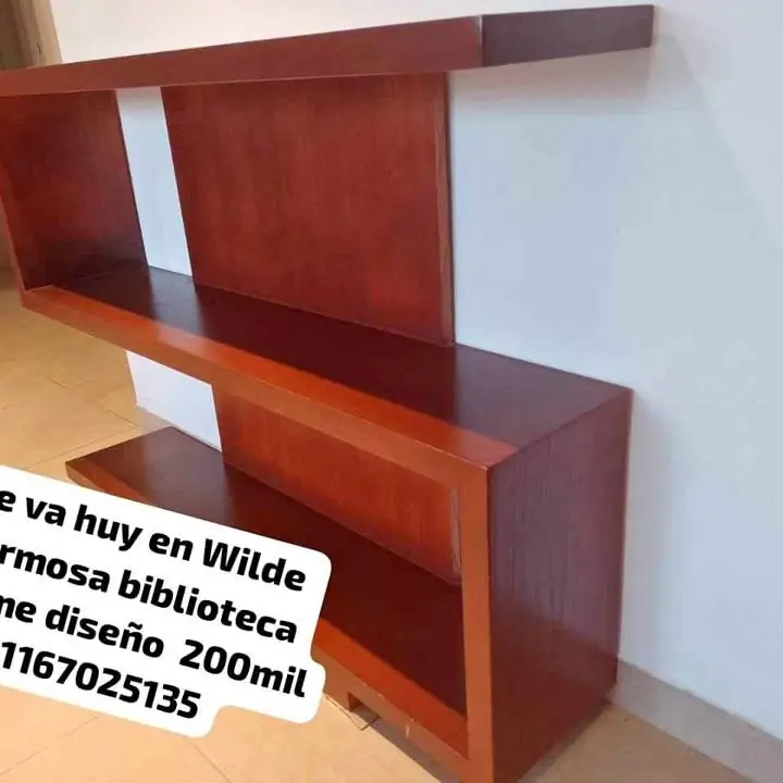 Se va huy en Wilde hermosa biblioteca arrime