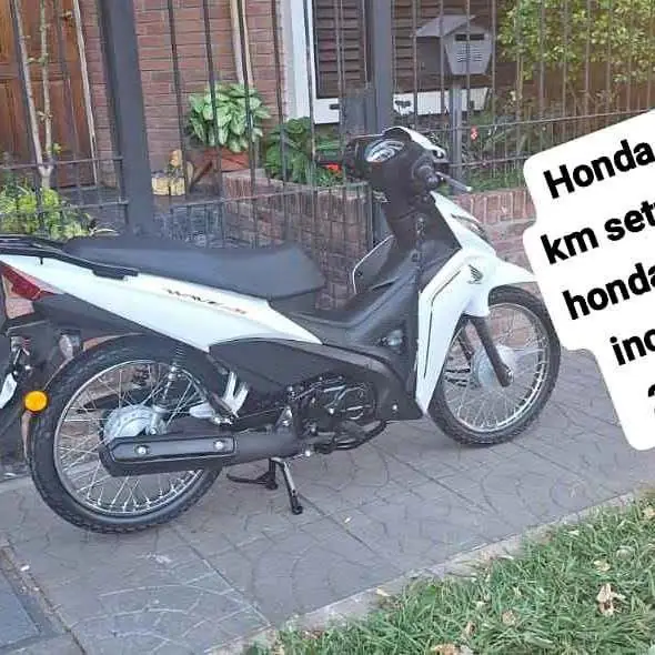Se va honda wawe i 2mpecable 2700 km único dueño con valijon y alarma incorporada vervideo martinez