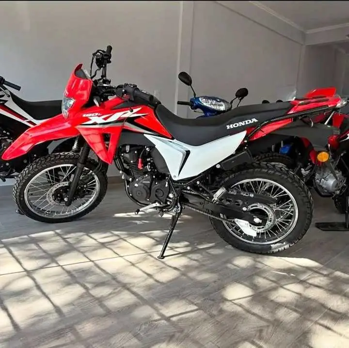 Honda XR 190 / Palermo