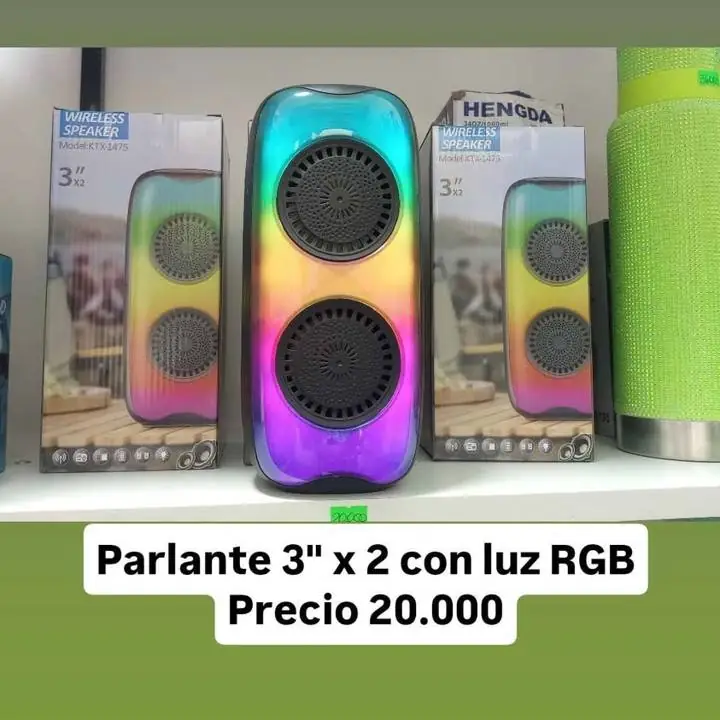 Parlante torre 3" x 3 con luz rgb