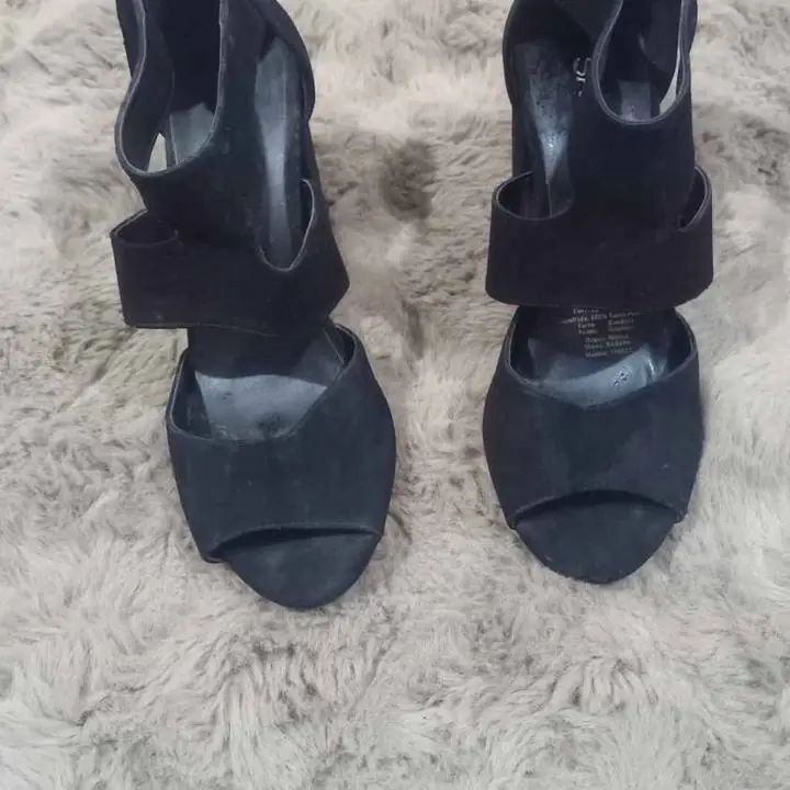 Sandalias talle 36 color negro