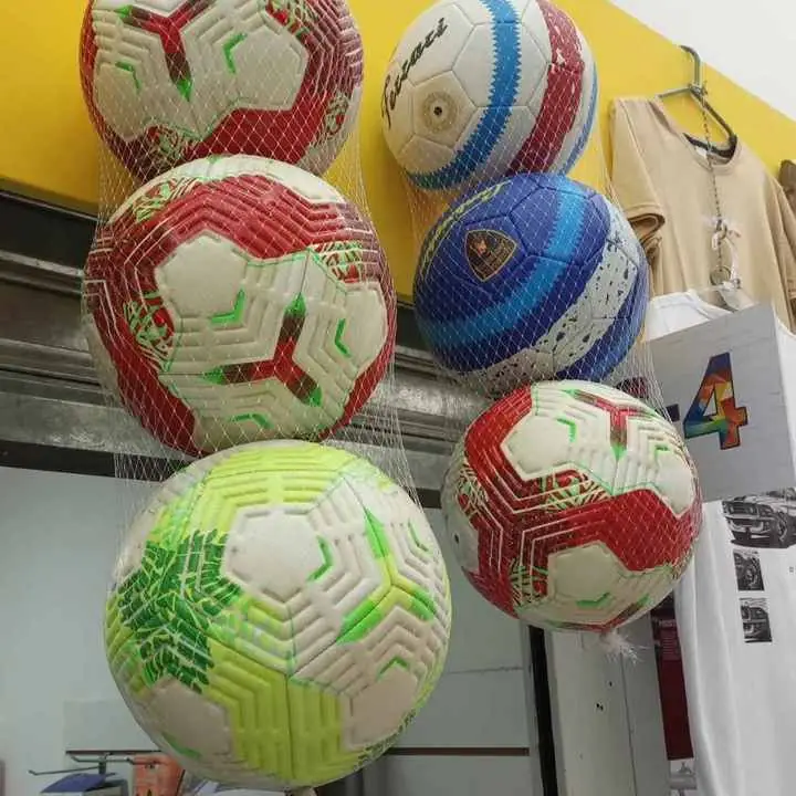 Pelota de fútbol pesad
