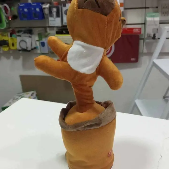 Capibara bailarín recargable