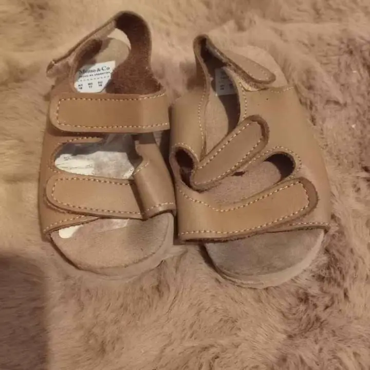 Sandalias marca mimo talle 19