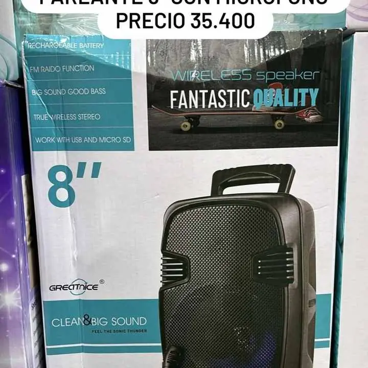 Parlante 8" con micrófono