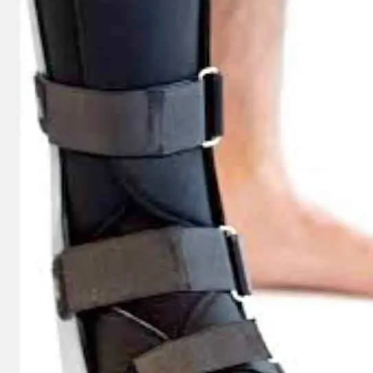 Walker bota varios talles