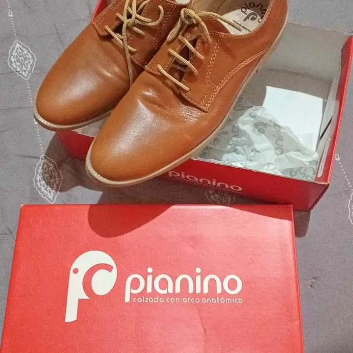 Calzado niño talle 35