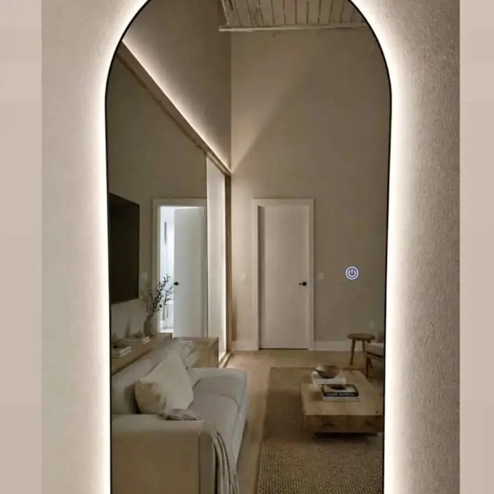 Espejo Arco LED con Iluminación Táctil Premium