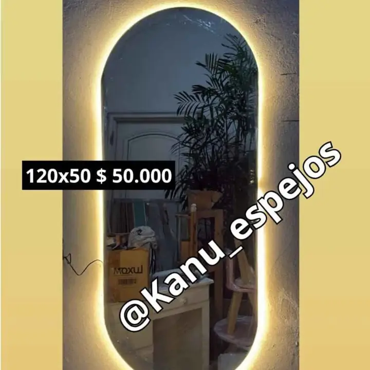 Espejo píldora LED último disponible