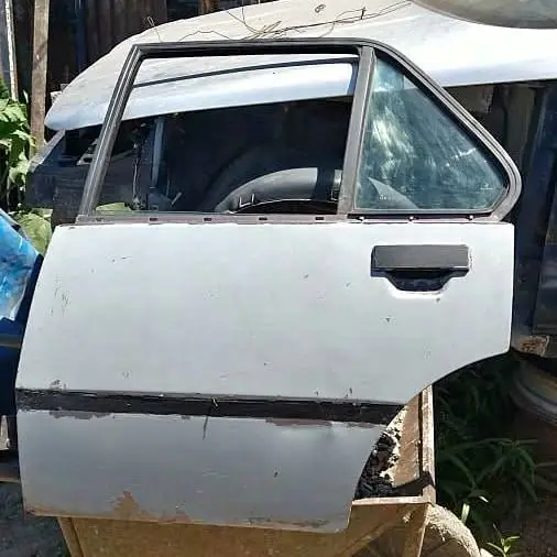 Puerta Trasera Renault 18 $70000 por unidad! un regalo!
