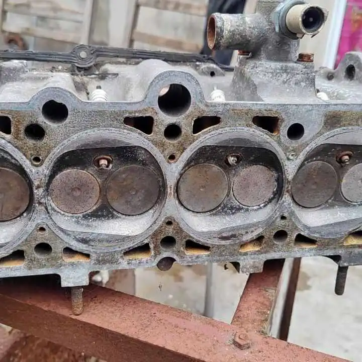 Tapa de Cilindro Ford orion 1.6 $$$280000!